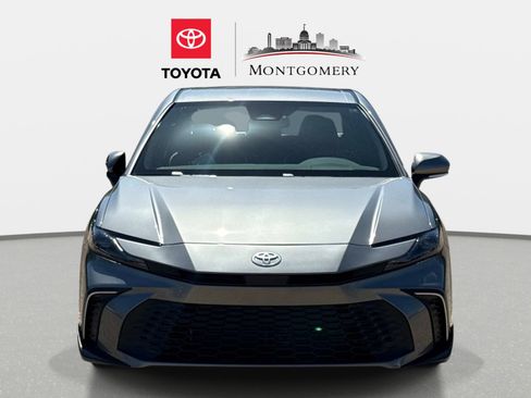 New 2026 Toyota Camry SE FWD image 8