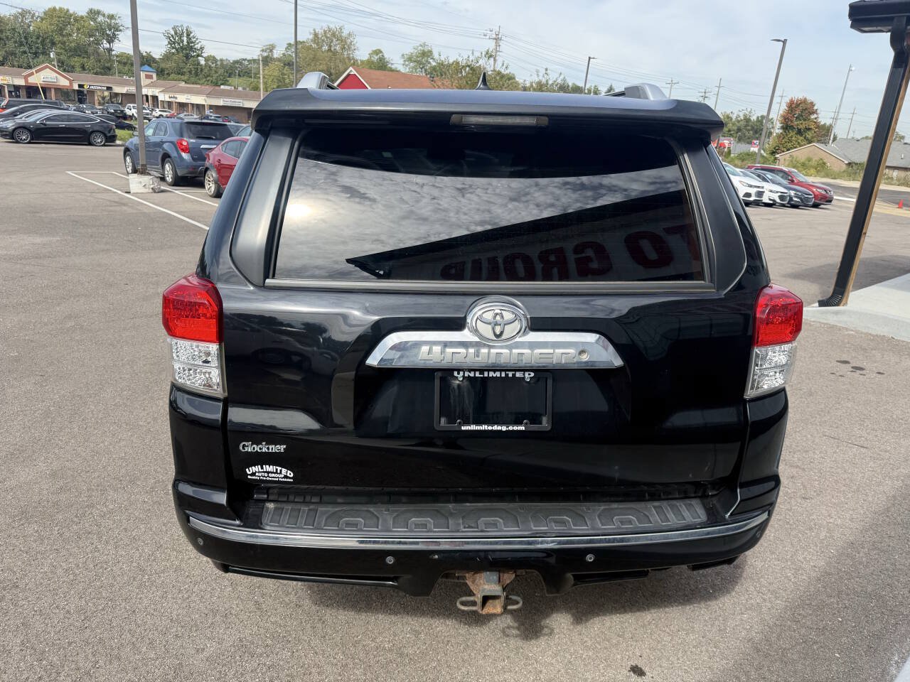 Used 2011 Toyota 4Runner SR5 w/ Premium Pkg w/Leather AWD/4WD image 9