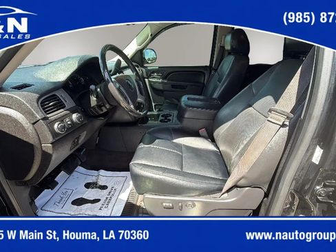 Used 2014 Chevrolet Silverado 2500 LTZ w/ LTZ Plus Package AWD/4WD image 11