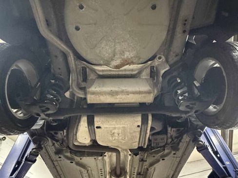 Used 2016 Chevrolet Cruze LT image 25