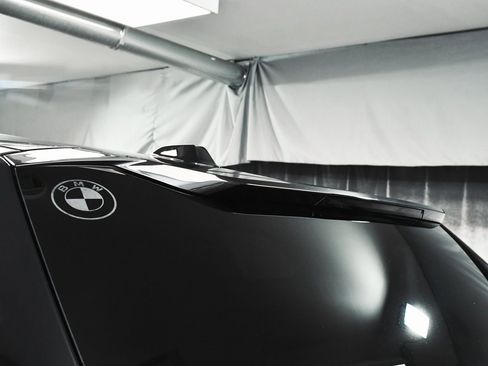 Used 2025 BMW XM image 87