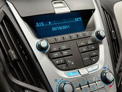 Used 2014 Chevrolet Equinox LS image 13