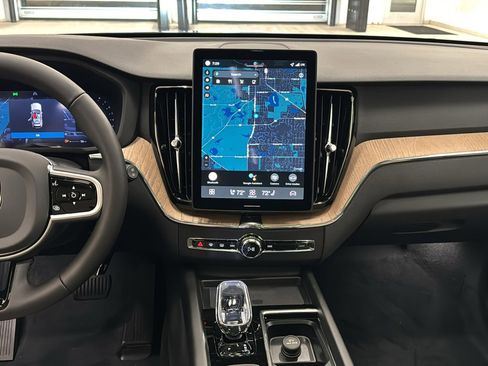 Used 2026 Volvo XC60 B5 Plus w/ Protection Package Premier image 11