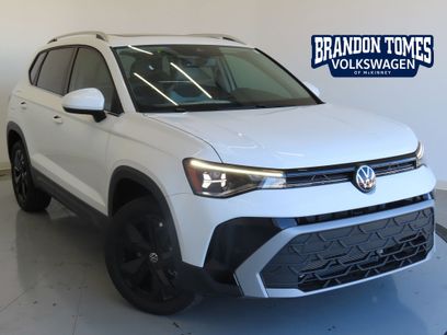 New 2025 Volkswagen Taos SE