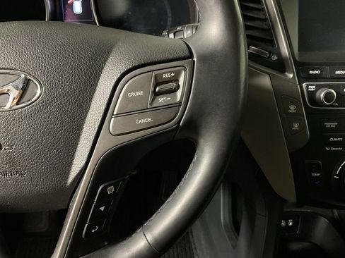 Used 2018 Hyundai Santa Fe Sport w/ 2.4L Tech Package 04 AWD/4WD image 30