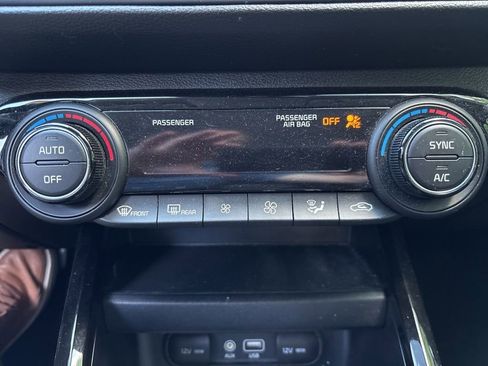 Used 2019 Kia Forte S image 15