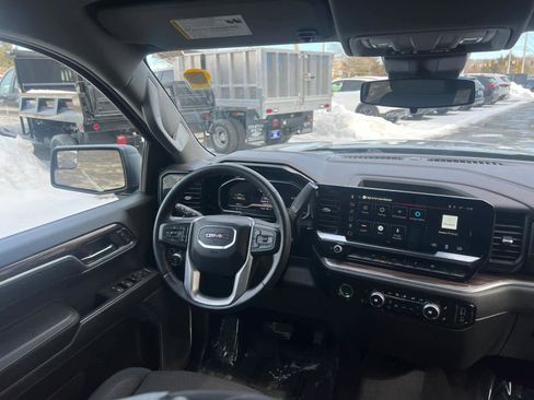 Certified 2024 GMC Sierra 1500 Elevation image 33