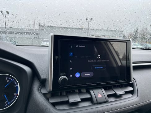 Used 2025 Toyota RAV4 XLE w/ Weather Package image 14