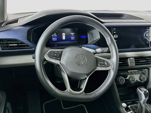 Used 2023 Volkswagen Taos SE w/ Panoramic Sunroof Package AWD/4WD image 18