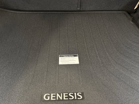 New 2026 Genesis GV70 2.5T Advanced AWD/4WD image 15