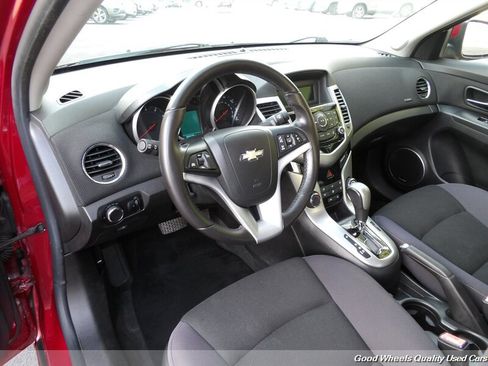 Used 2013 Chevrolet Cruze LT w/ All-Star Edition FWD image 10