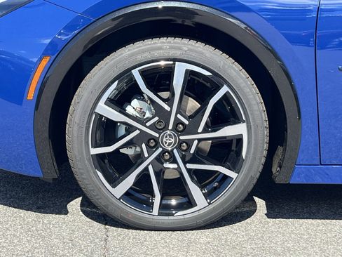 New 2026 Toyota Prius XSE image 5