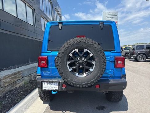 Used 2024 Jeep Wrangler Unlimited Rubicon 4xe AWD/4WD image 4