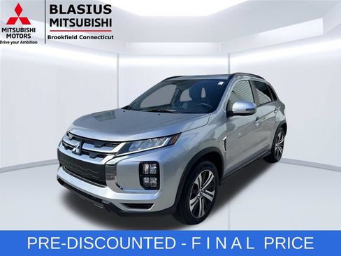Used 2025 Mitsubishi Outlander Sport SEL AWD/4WD image 3