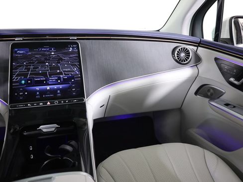 Certified 2023 Mercedes-Benz EQE 350+ 4MATIC SUV image 44