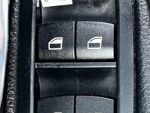 Used 2013 BMW 335i xDrive Sedan image 25