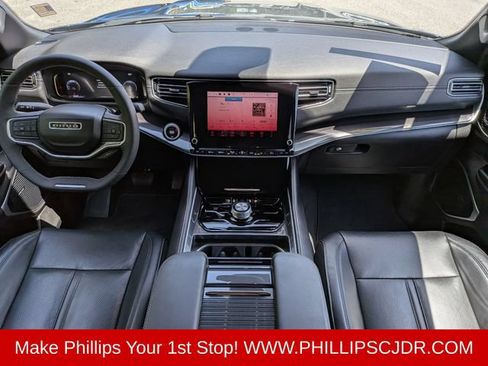 Used 2024 Jeep Wagoneer L 4WD image 14