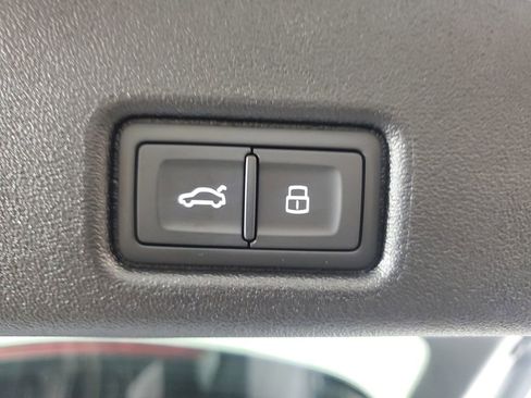 New 2025 Audi Q5 Premium Plus image 10