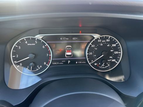 Used 2023 Nissan Rogue S image 20