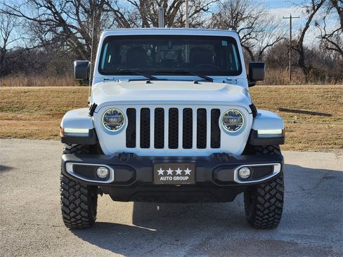 Used 2021 Jeep Gladiator Sport image 2
