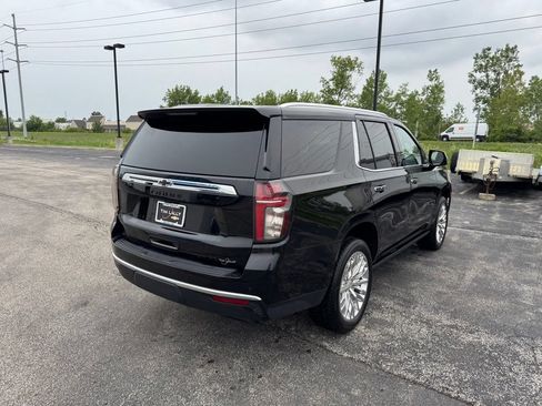 Used 2023 Chevrolet Tahoe Premier w/ Premium Package AWD/4WD image 7