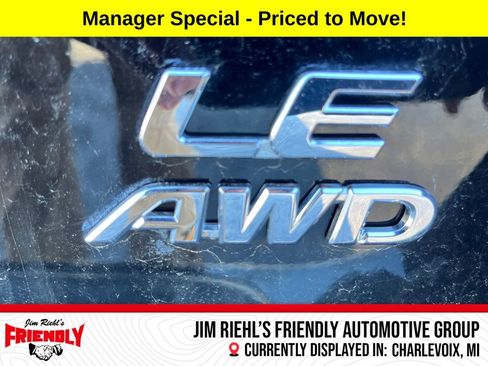 Used 2016 Toyota Sienna LE image 32