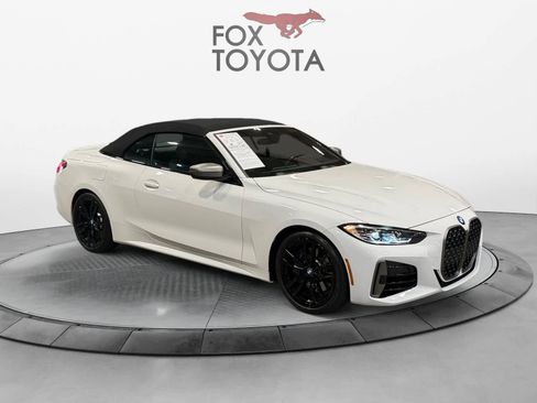 Used 2021 BMW M440i Convertible w/ Premium Package image 8