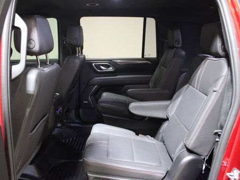 Used 2024 Chevrolet Suburban RST w/ Luxury Package AWD/4WD image 22