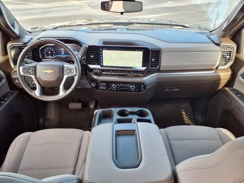 Used 2025 Chevrolet Silverado 1500 LT AWD/4WD image 26