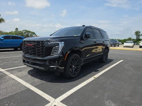Used 2025 GMC Yukon Denali w/ Denali Reserve Package AWD/4WD image 6