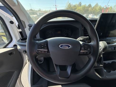 Used 2023 Ford Transit 350 XLT RWD image 14