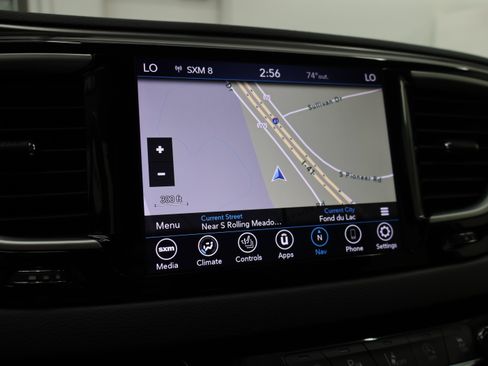 Used 2020 Chrysler Pacifica Touring-L Plus FWD image 13