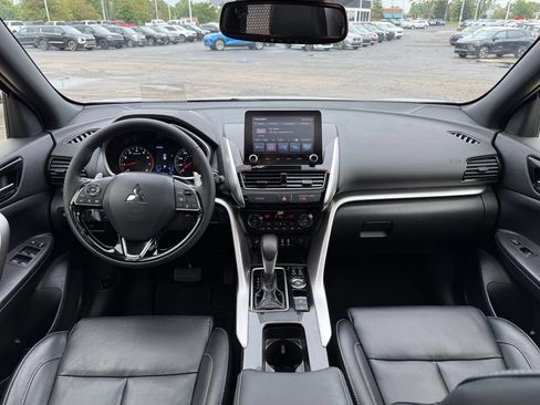 Used 2024 Mitsubishi Eclipse Cross SEL AWD/4WD image 9