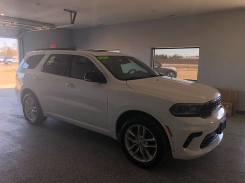 Used 2024 Dodge Durango GT image 7