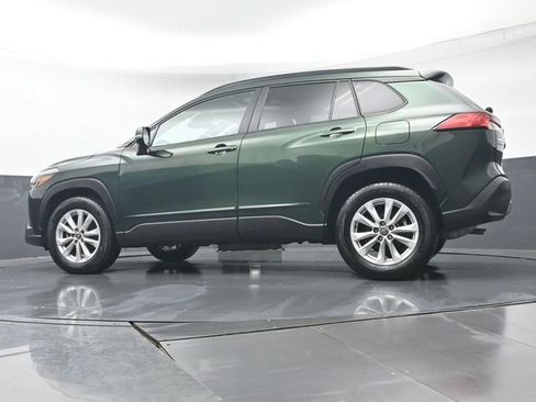 Certified 2023 Toyota Corolla Cross LE image 37