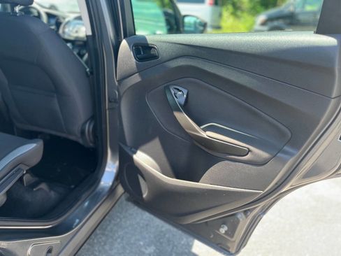Used 2013 Ford Escape S FWD image 14
