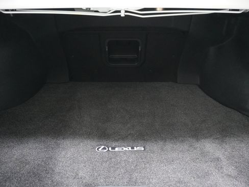 Used 2019 Lexus ES 350 w/ Luxury Package image 27