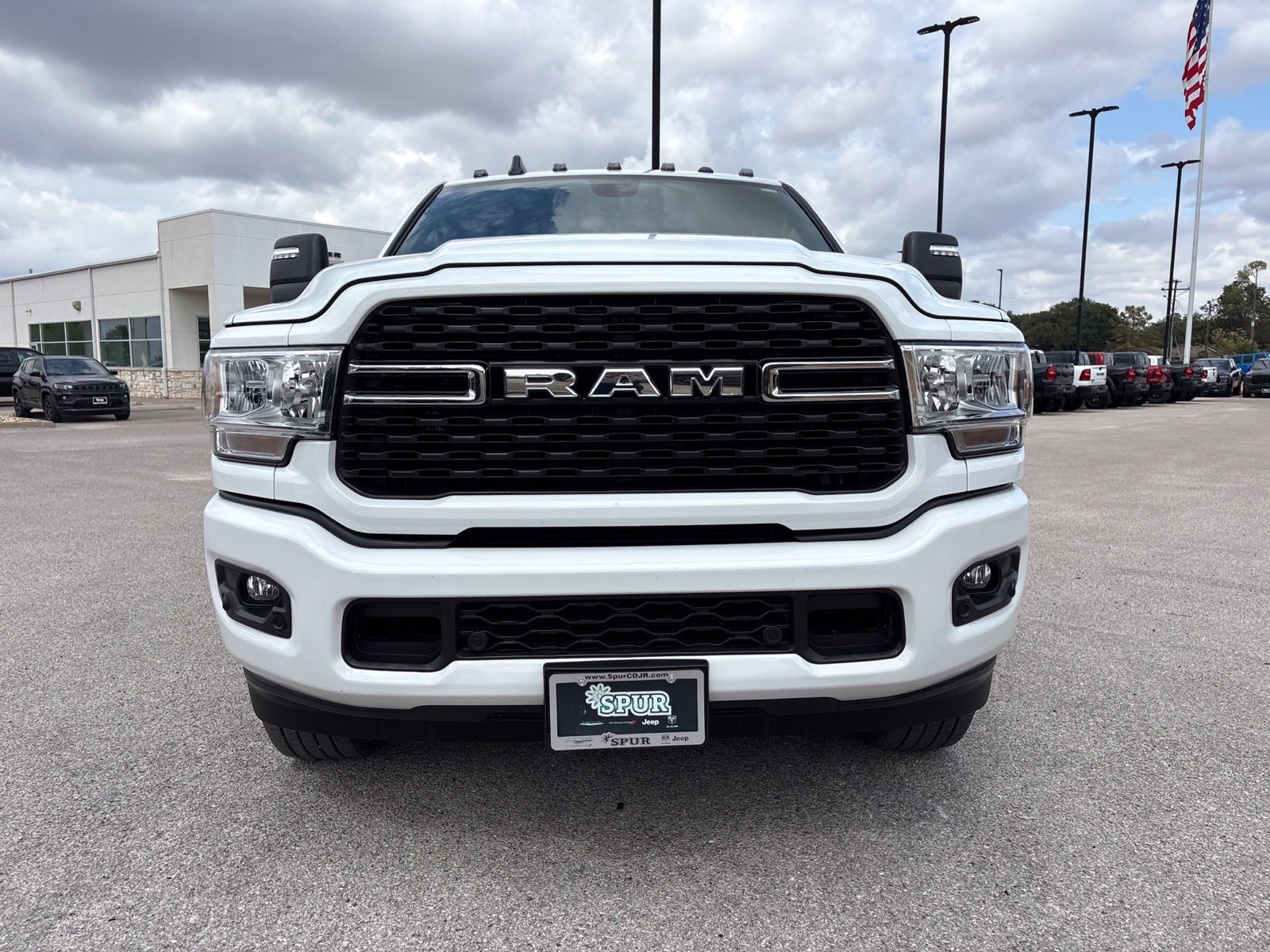 Used 2024 RAM 2500 Big Horn w/ Sport Appearance Package AWD/4WD image 14
