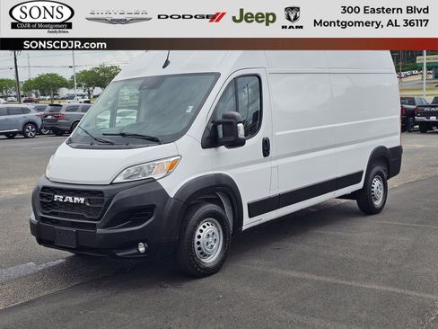 Used 2025 RAM ProMaster 2500 w/ Convenience Group FWD image 1