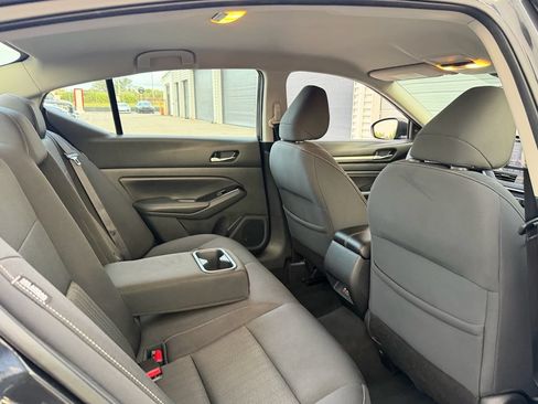 Used 2021 Nissan Altima 2.5 SV FWD image 18