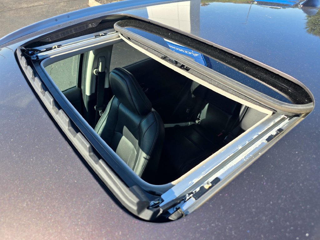 Used 2019 Honda HR-V Touring image 19