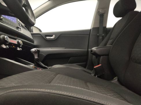 Used 2021 Kia Rio S w/ Technology Package FWD image 17