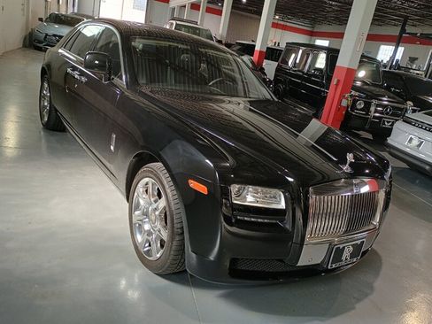 Used 2010 Rolls-Royce Ghost RWD image 8