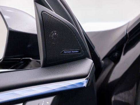 New 2026 BMW X3 xDrive30 w/ Premium Package AWD/4WD image 16