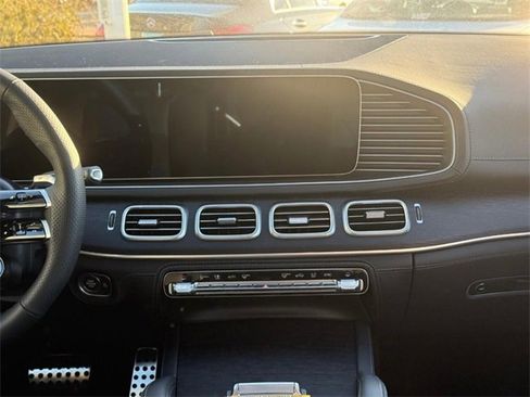 New 2026 Mercedes-Benz GLE 53 AMG 4MATIC image 8