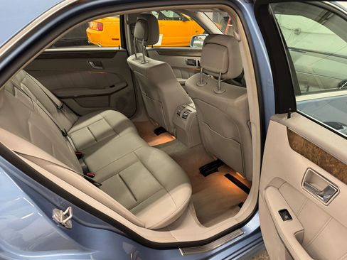 Used 2011 Mercedes-Benz E 350 Sedan image 19