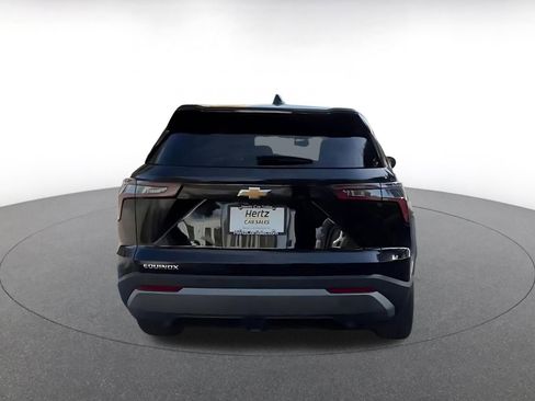 Used 2025 Chevrolet Equinox LT image 12