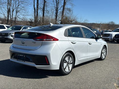 Used 2018 Hyundai Ioniq Blue image 6