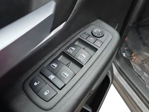 Used 2022 RAM 1500 Big Horn AWD/4WD image 21