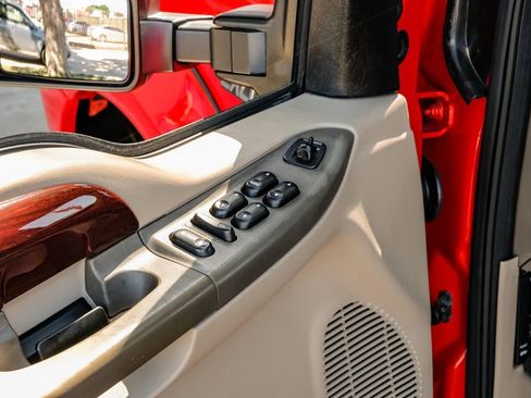 Used 2004 Ford Excursion Eddie Bauer image 35